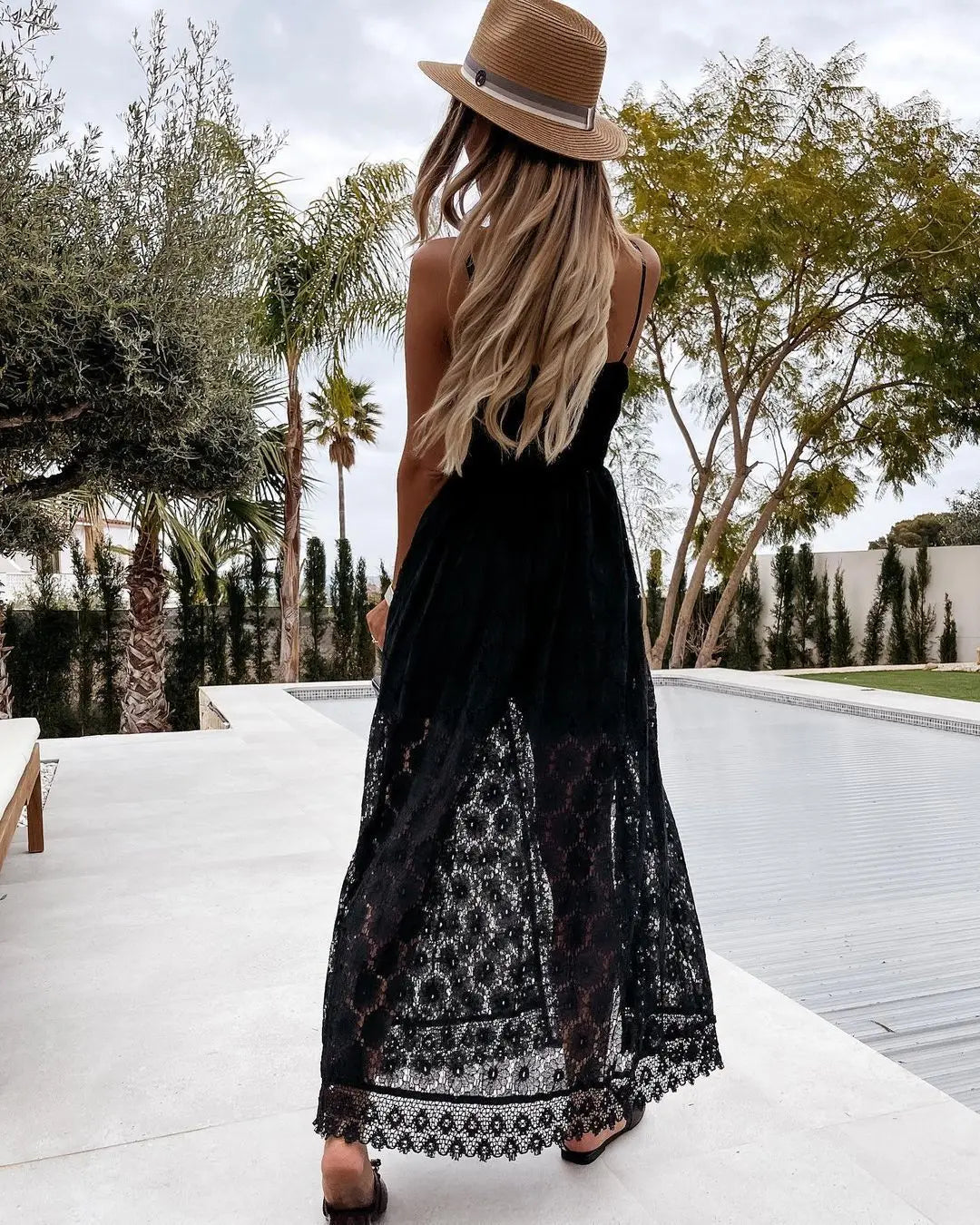 Comfortable women's summer maxi dress, elegant flowy romantic design, V-neck for versatile style.
