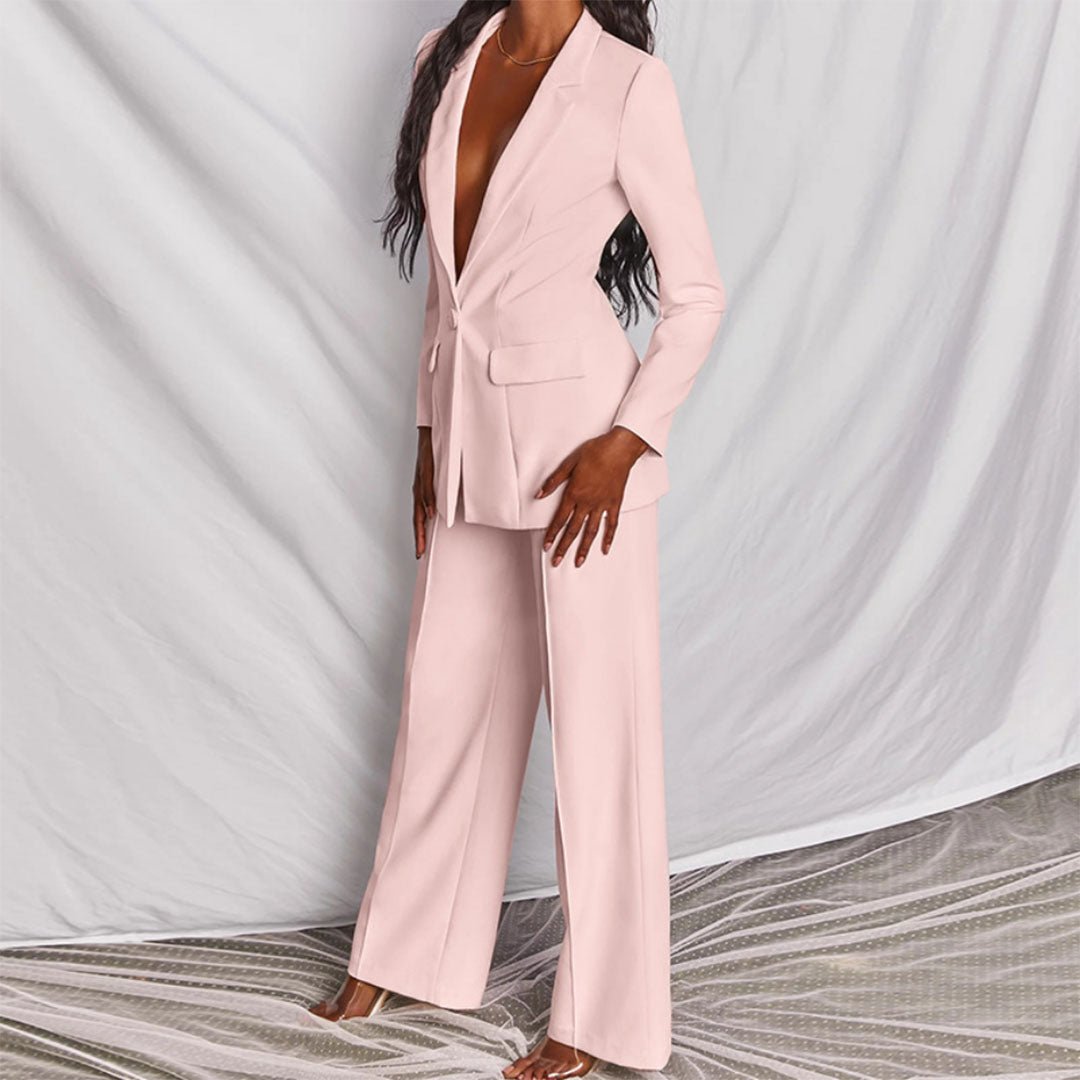 Versatile women's elegant blazer and trousers set, ideal for business meetings and office.