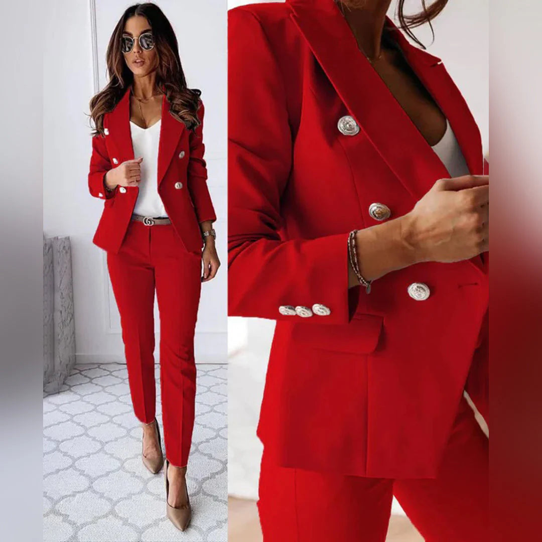 Elegant women's two-piece suit with blazer & pants, ideal for office, business events & formal occasions.