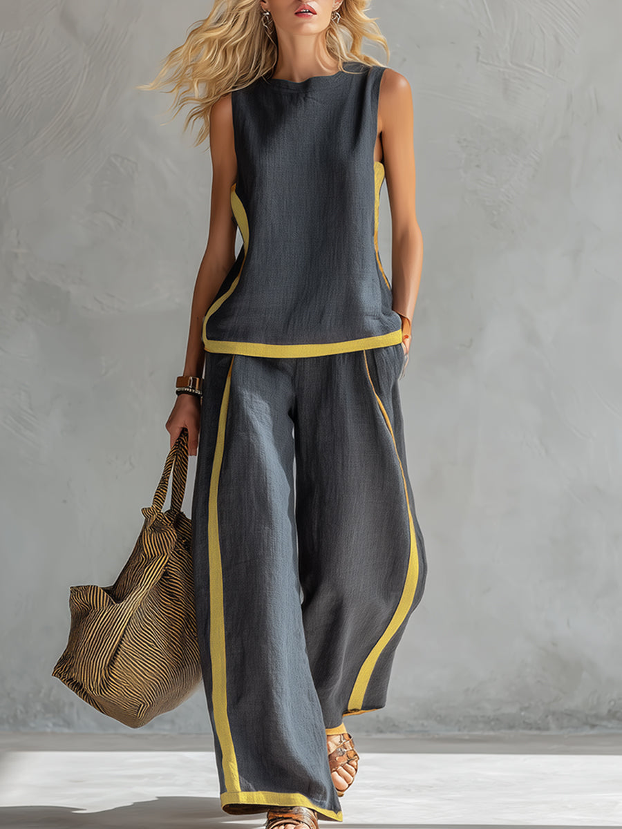 Elegant women's two-piece suit with modern graphic details, perfect for sophisticated style.