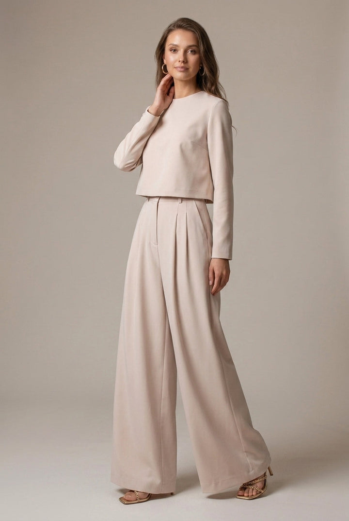 Versatile women's two-piece wide-leg palazzo set. This long sleeve co-ord outfit can be dressed up or down.