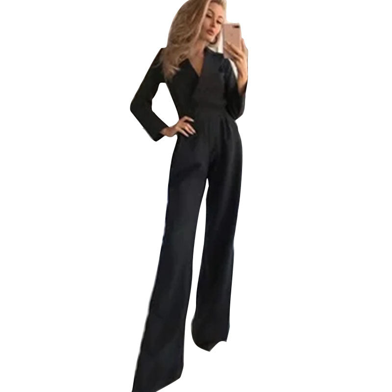 Chic women's wide-leg jumpsuit with V-neck and long sleeves, ideal for parties and stylish occasions.