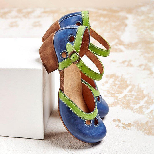 Comfortable Verona Retro low heel sandals for women, featuring an elegant buckle strap, ideal for summer.