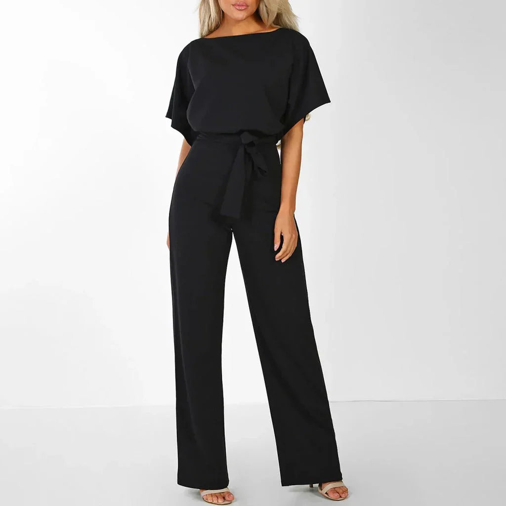 Comfortable one-piece women's jumpsuit. Effortless casual wear, ideal for spring fashion.