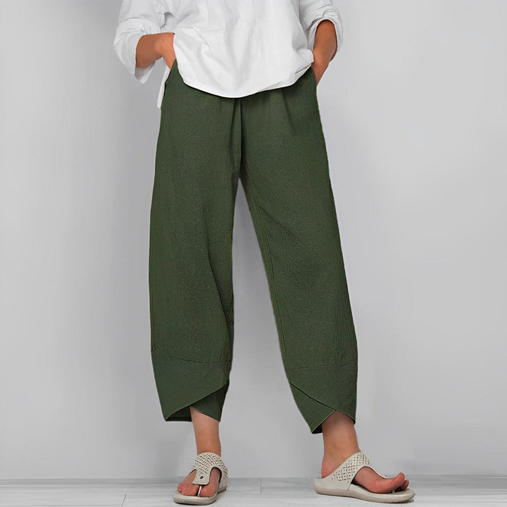 Formal women's wide-leg satin trousers, ideal for evening wear. Elegant, high-rise, and comfortable luxury pants.