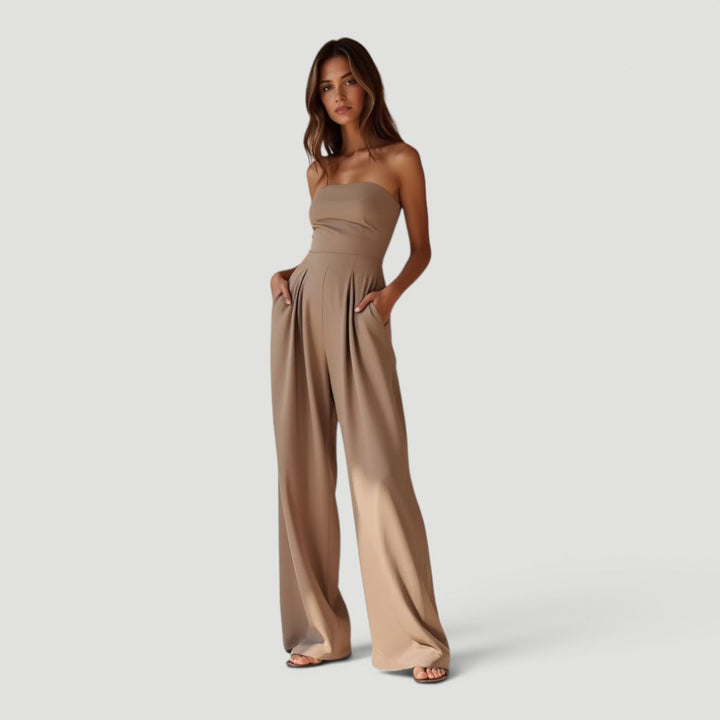Chic strapless wide-leg jumpsuit for women, ideal for summer parties, comfortable & fashionable.