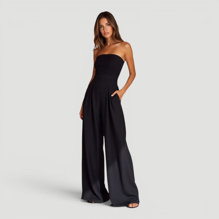 Timeless wide-leg strapless jumpsuit for women, offering elegant comfort and versatile party style.