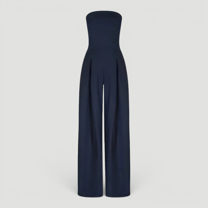 Sophisticated women's strapless wide-leg jumpsuit, an elegant and comfortable option for evening wear.