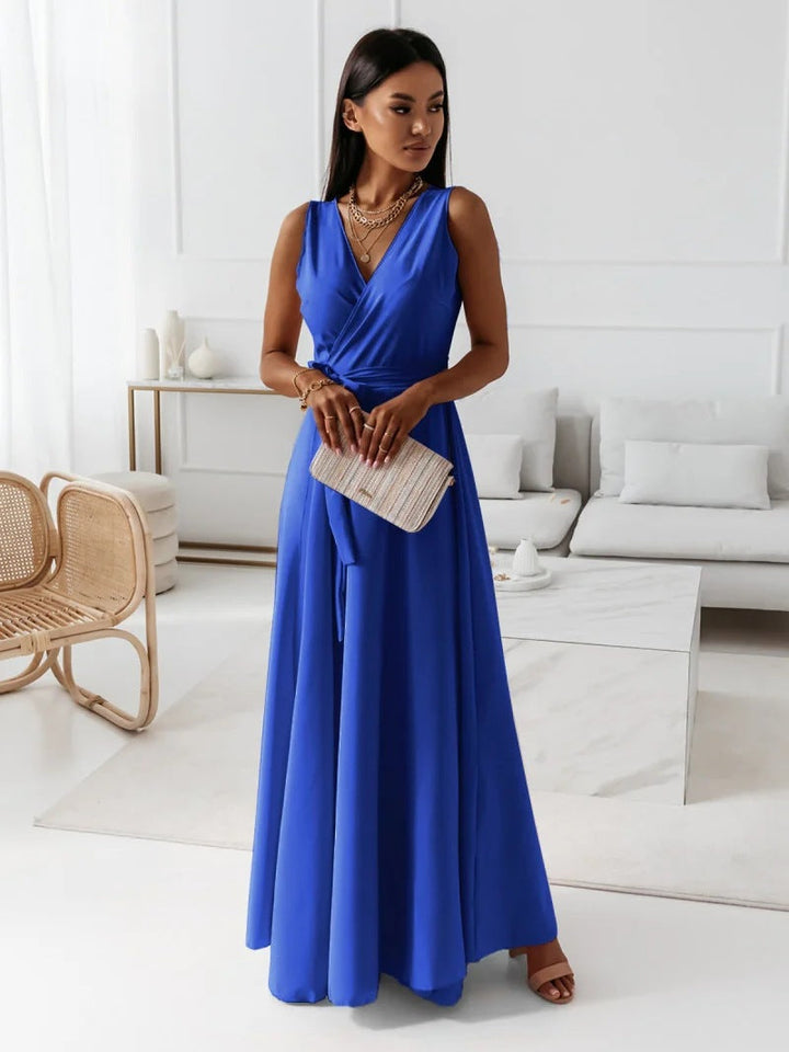 Elegant women's wrap maxi dress, a chic V-neck formal summer dress for wedding guests and parties.