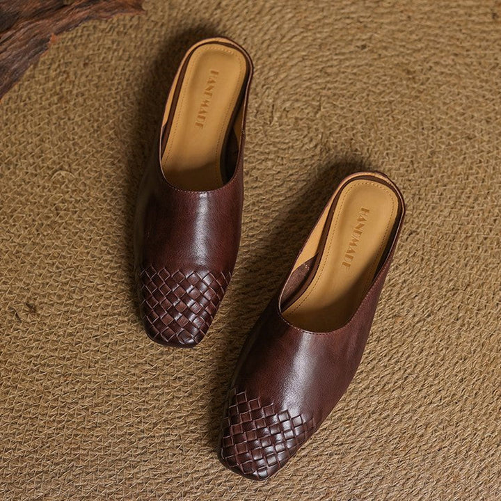 Elegant everyday women's footwear: woven mules with a stylish square toe for modern fashion.