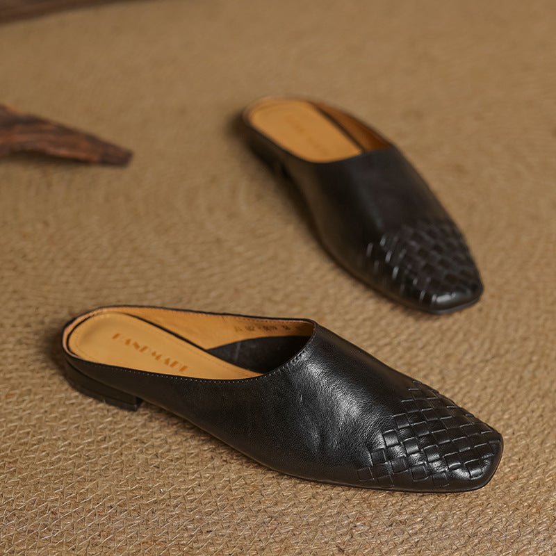 Stylish woven women's mules, perfect for all-day comfort with a trendy square toe.