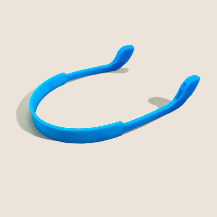 Comfortable eyewear grips made of soft silicone, stopping glasses from slipping for active use.