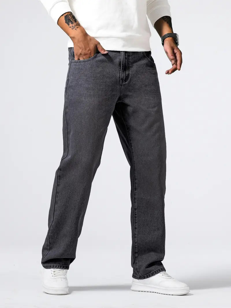 Pair of versatile men's stretch jeans, designed for ultimate comfort and freedom of movement. A staple for men's fashion.