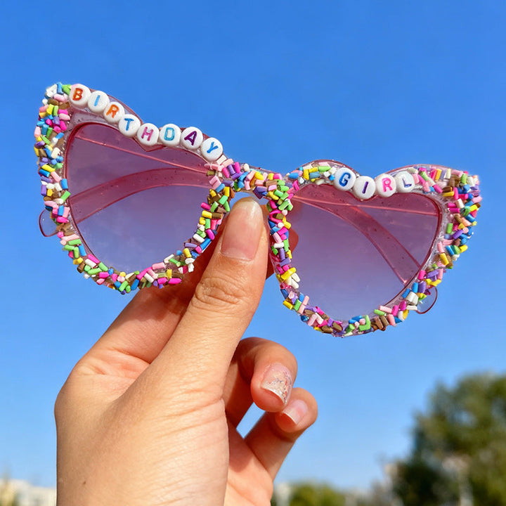Fun women's heart-shaped birthday glasses with UV protection, perfect party accessory & photo prop for celebrations.