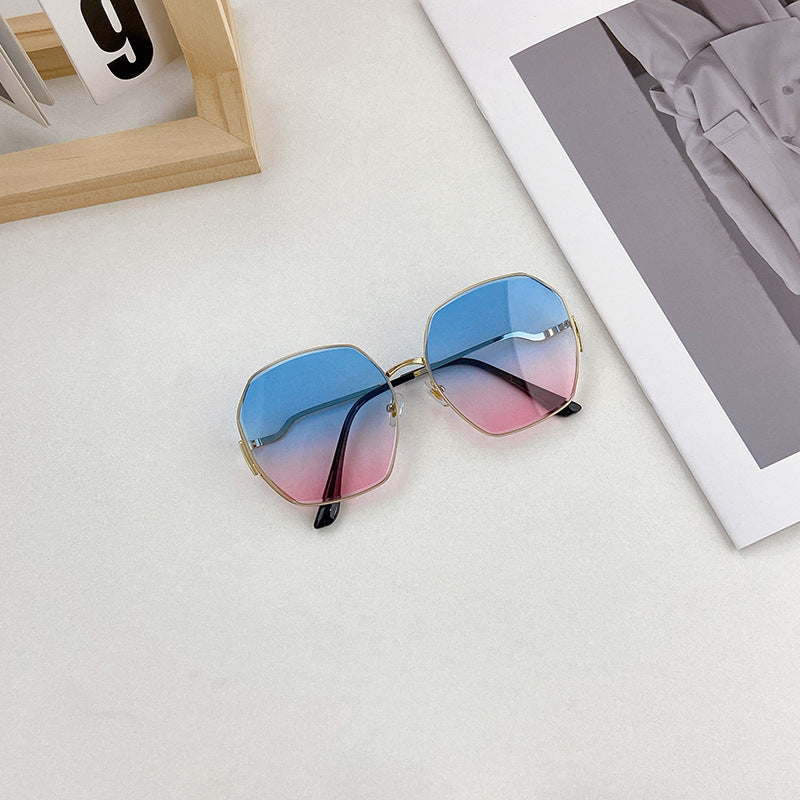 Fashionable geometric eyewear, providing excellent eye protection and a trendy, modern unisex look.