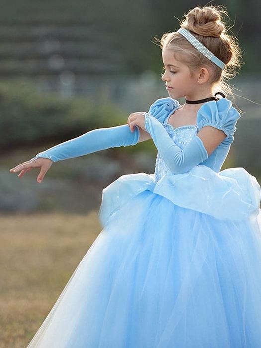 Little girls' magical fairytale dress, an elegant princess gown for festive parties & special events.
