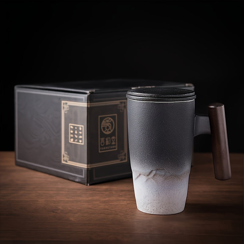 Brew loose leaf tea effortlessly with this authentic handmade ceramic mug & integrated strainer.