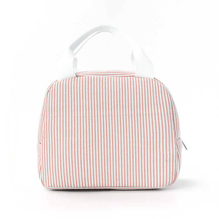 Premium insulated lunch bag to maintain ideal food temperature for a fresh & enjoyable meal experience.