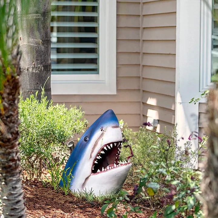 Alligator garden statue, realistic resin wildlife decor from side view for any outdoor setting.