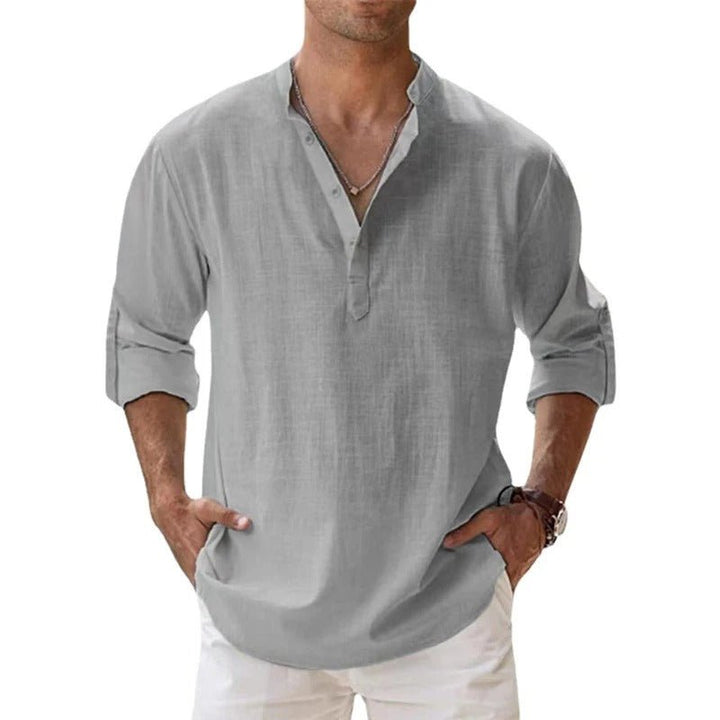Fashionable men's casual shirt. Enjoy lightweight comfort and stylish appeal for everyday summer wear.