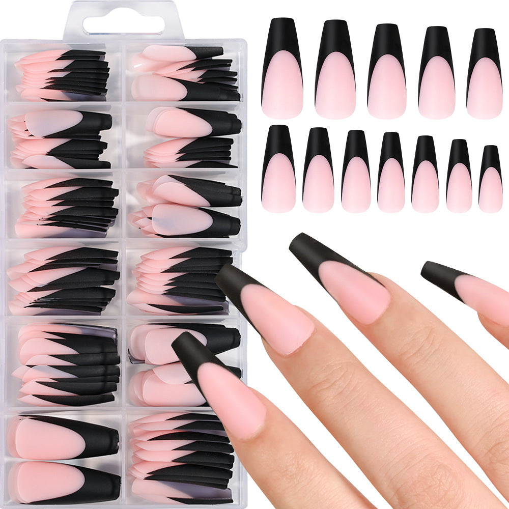 Clear stiletto nail tips, extra long for professional gel nail art, ideal for stunning false nail applications.