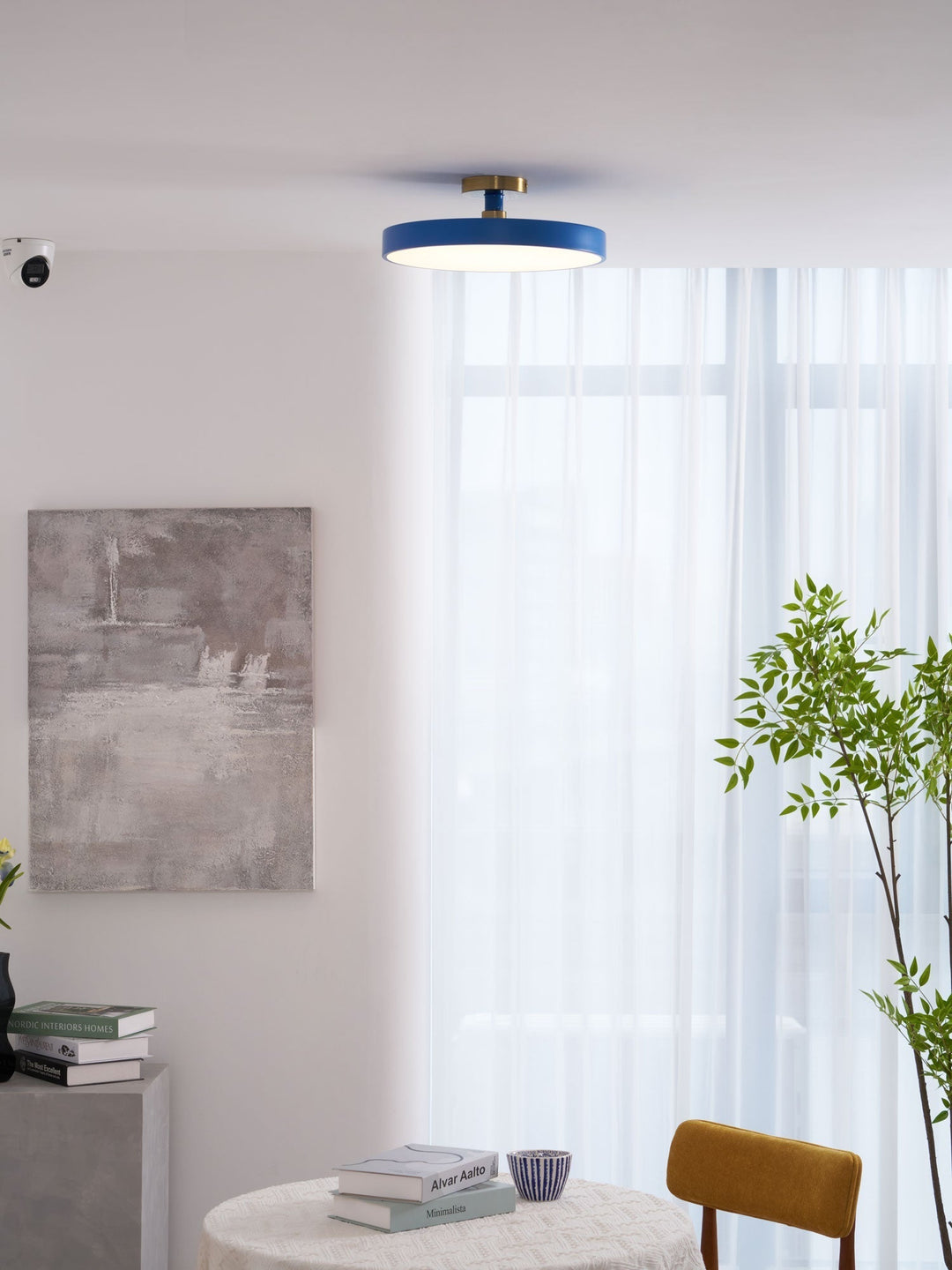 Lumeanon round LED ceiling light, modern, energy-efficient, dimmable ambient flush mount.