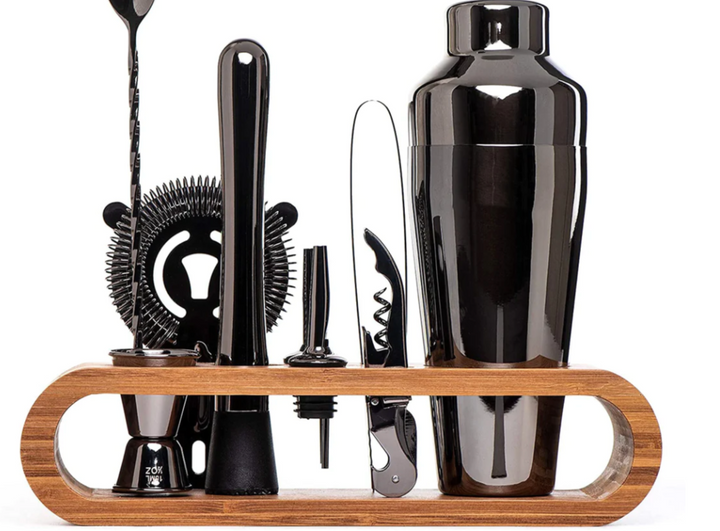 Metallic stainless steel cocktail kit. 10 premium bar tools for effortless home drink mixing.
