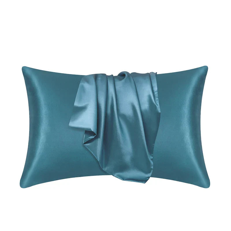 Hypoallergenic Mulberry silk pillowcase prevents skin creases & irritation. Great for smoother, radiant skin.