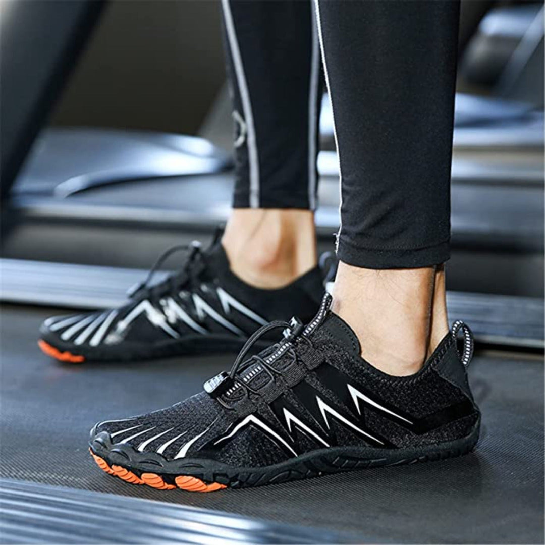 Men's barefoot shoes with wide fit & flexible sole for natural walking. Experience ultimate comfort.