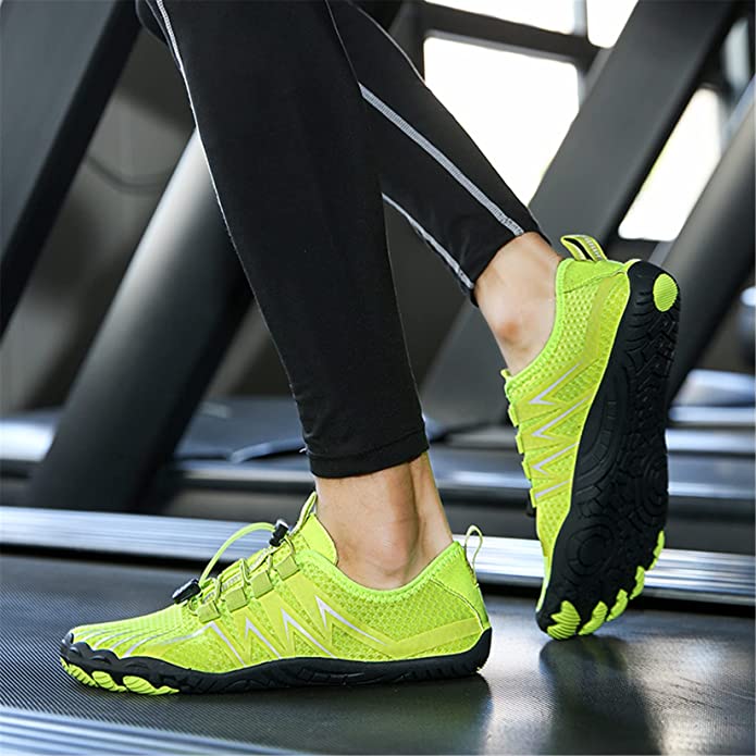 Natural walking men's barefoot shoes, designed with a wide fit & flexible sole for comfort.