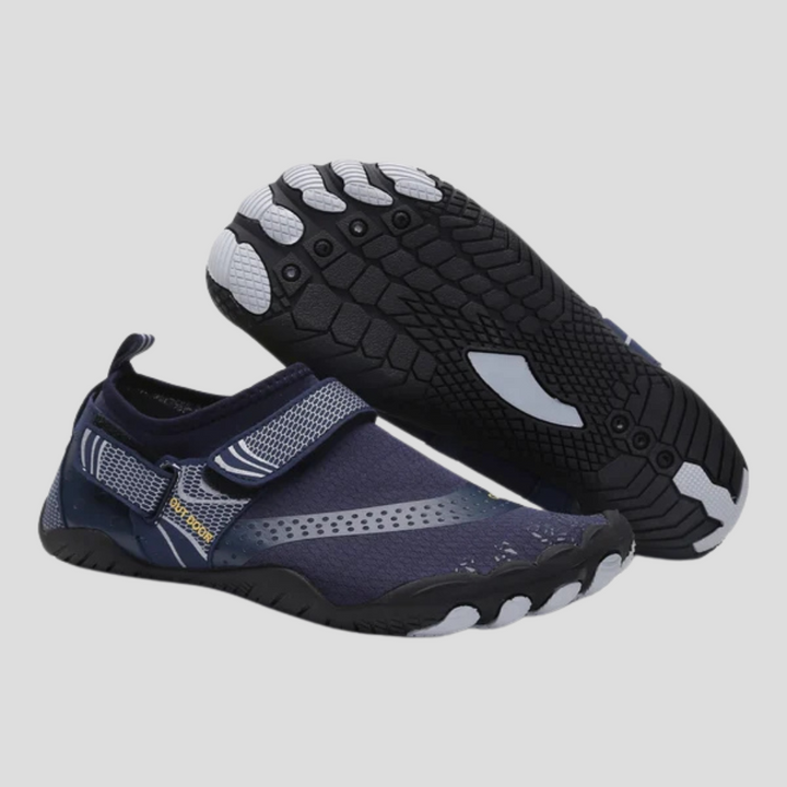 Men's barefoot water shoes, quick-dry, superior grip, ideal for beach, pool, and aquatic sports.