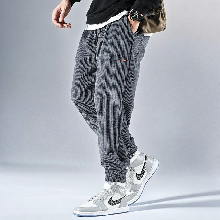 Stylish men's grey Japanese style casual sweatpants, featuring a relaxed fit for ultimate comfort and lounging.