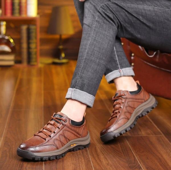 High-performance men's walking shoes with excellent arch support, non-slip sole, and all-weather durability.