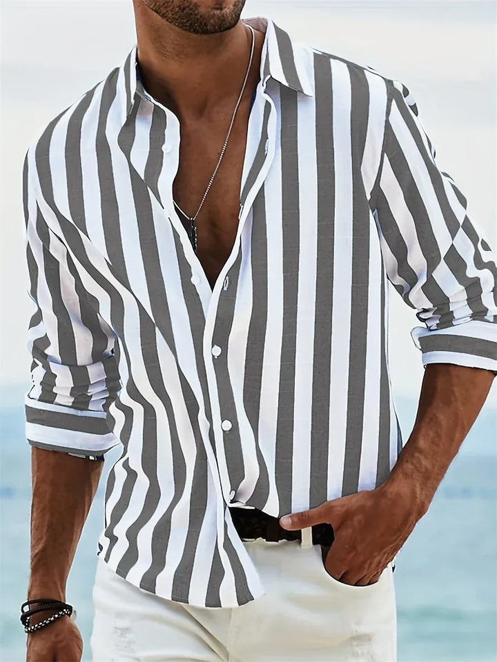 Casual men's striped button-up shirt with a relaxed fit, ideal for summer days & beach trips.