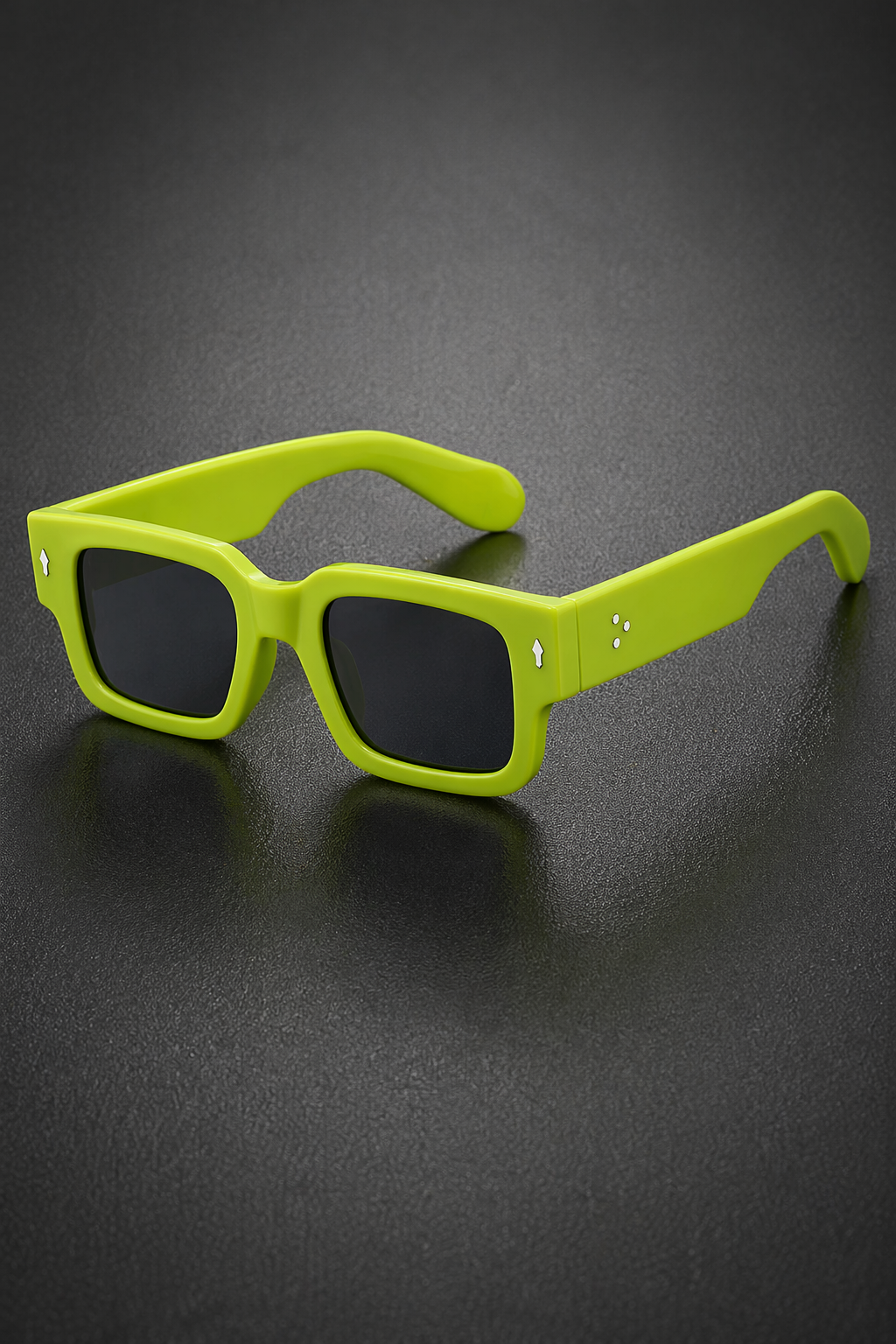 Bold rectangle frame men's sunglasses with tinted lenses, essential for street style fashion.