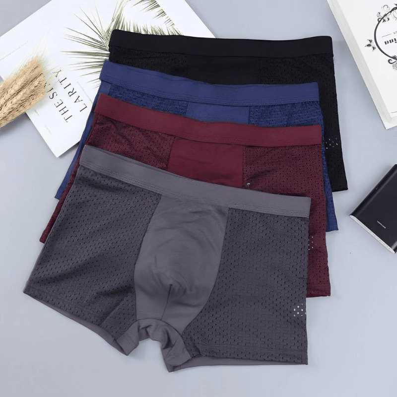 Men's breathable boxer shorts in soft fabric for ultimate everyday comfort.