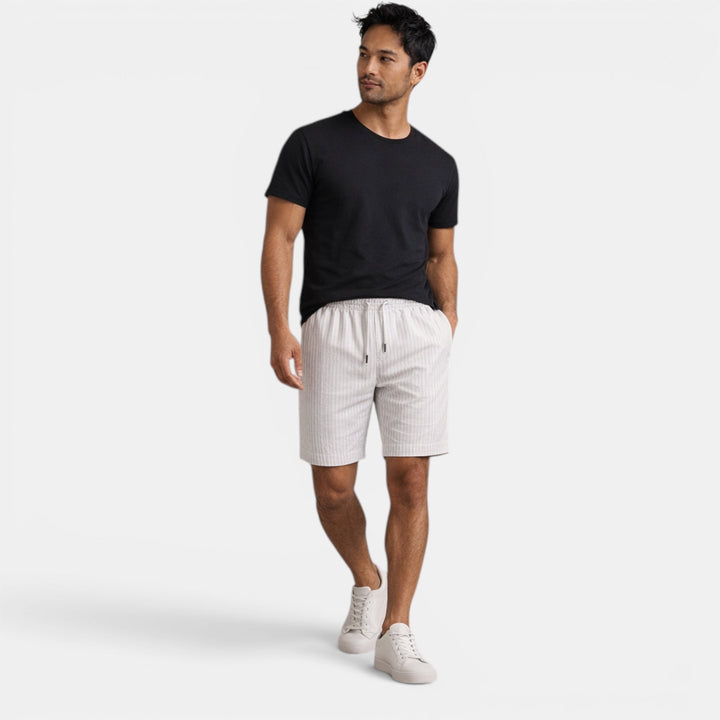 Men's regular fit shorts, breathable, ideal for summer vacation & casual events.