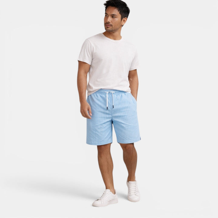 Beach ready men's shorts, regular fit, breathable for ultimate summer comfort.