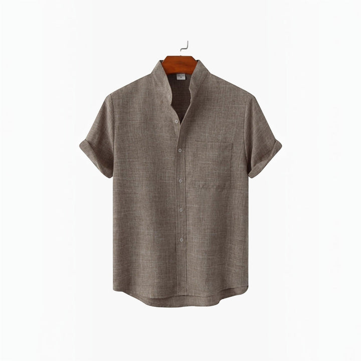 Mandarin collar men's shirt, perfect for a relaxed summer vacation.