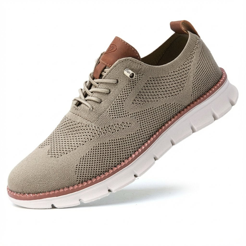 Stylish men's lightweight mesh trainers, breathable and comfortable for casual use.