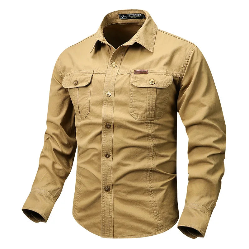 Classic men's collared Oxford shirt, button-front, long-sleeved, perfect for office or everyday fashion.