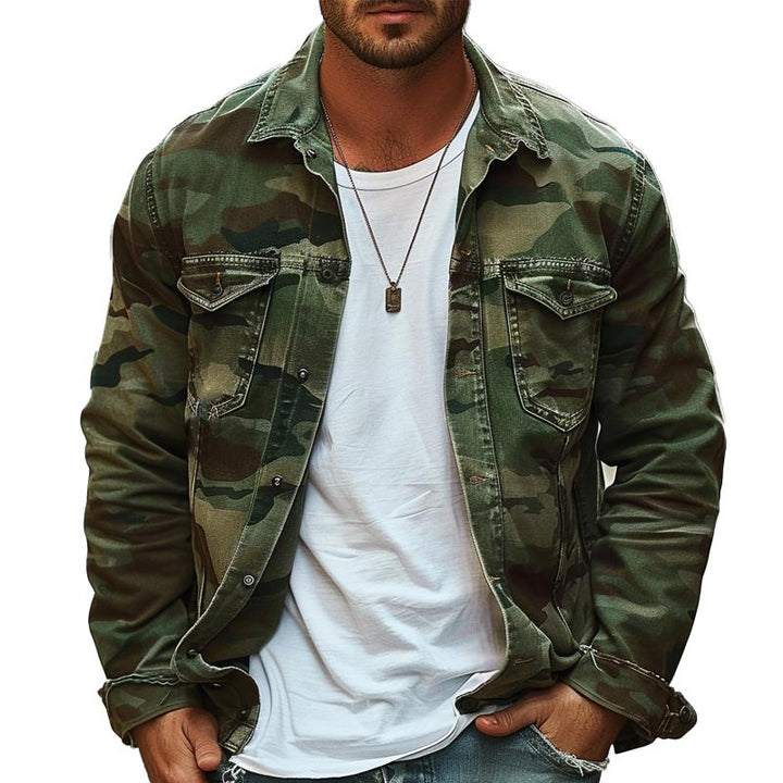 Men's camouflage retro lapel jacket. Durable military-style outerwear for casual fall fashion.