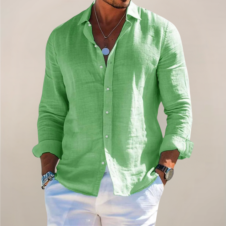 Men's casual button shirt, short sleeve for summer beach days & holiday outfits. Warm weather comfort.