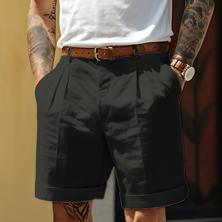 Stylish men's casual shorts with an elegant design, ideal for versatile spring & summer fashion.