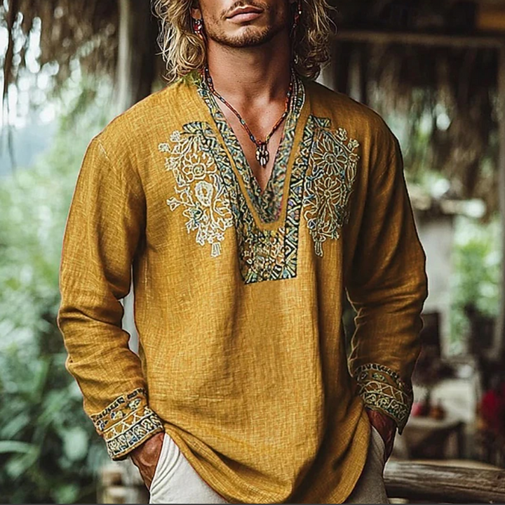 Fashionable men's casual embroidered shirt, short-sleeve, button-down, perfect resort wear for effortless summer style.