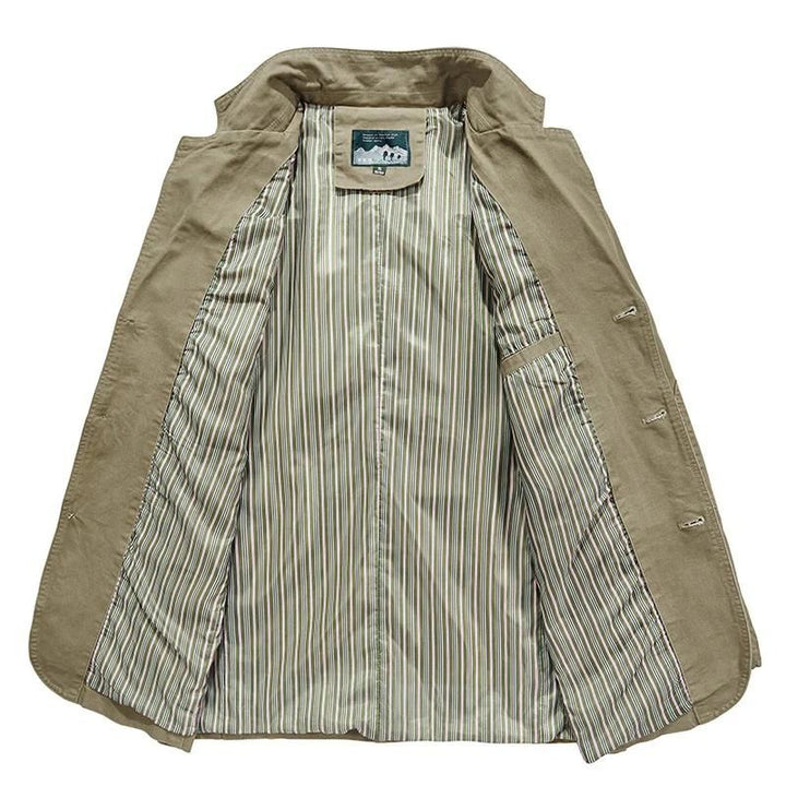 Slim fit men's blazer, a comfortable & lightweight jacket for business casual looks.
