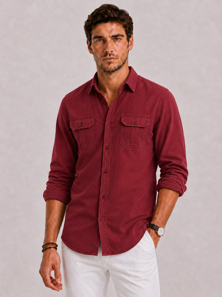 Versatile men's casual long-sleeve Oxford shirt for everyday style, smart casual outfits, and comfortable travel.
