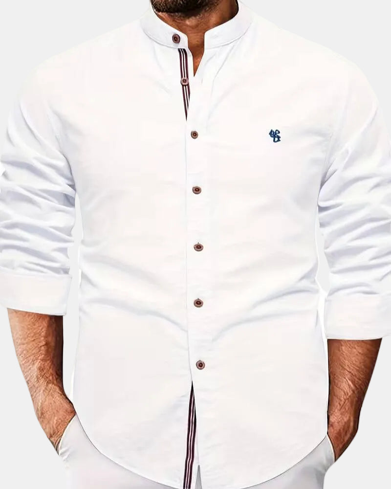 Men's casual long sleeve shirt with a classic collar, perfect for modern smart-casual fashion.