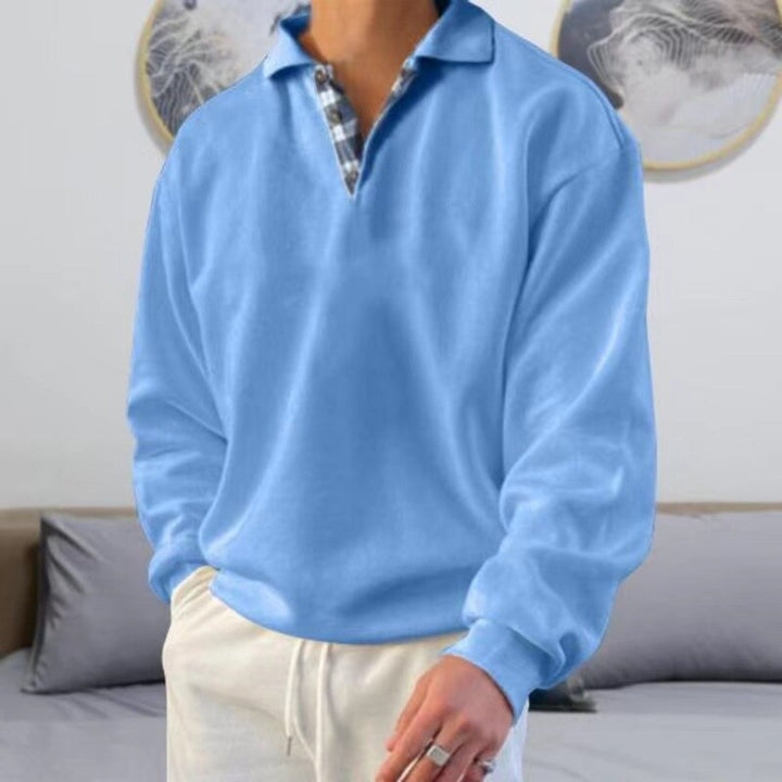 Stylish men's casual sweater, solid color, ideal for everyday fashion & comfort. Spring/Autumn wear.