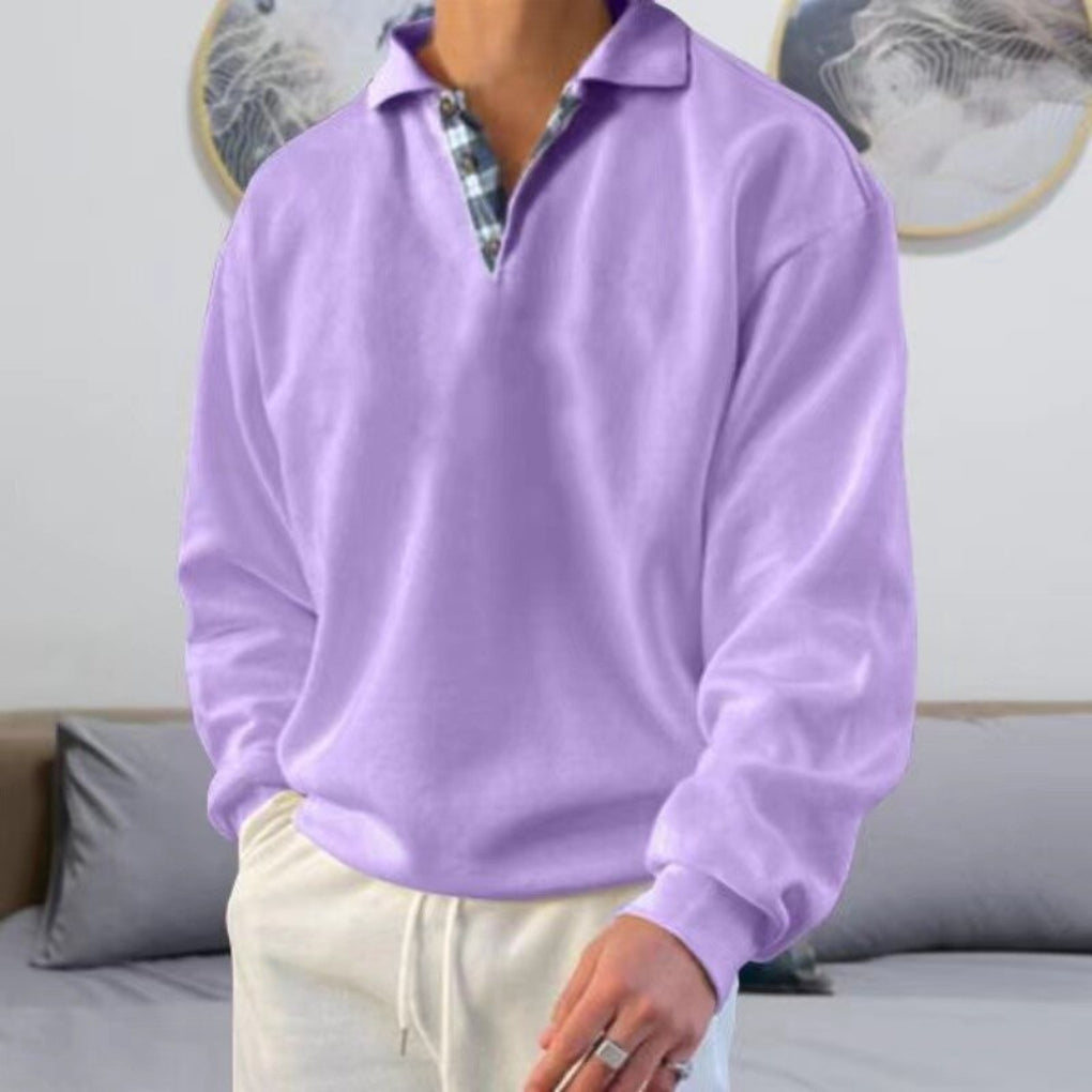 Comfortable men's long-sleeve sweater, a wardrobe essential for a relaxed fit & versatile style.